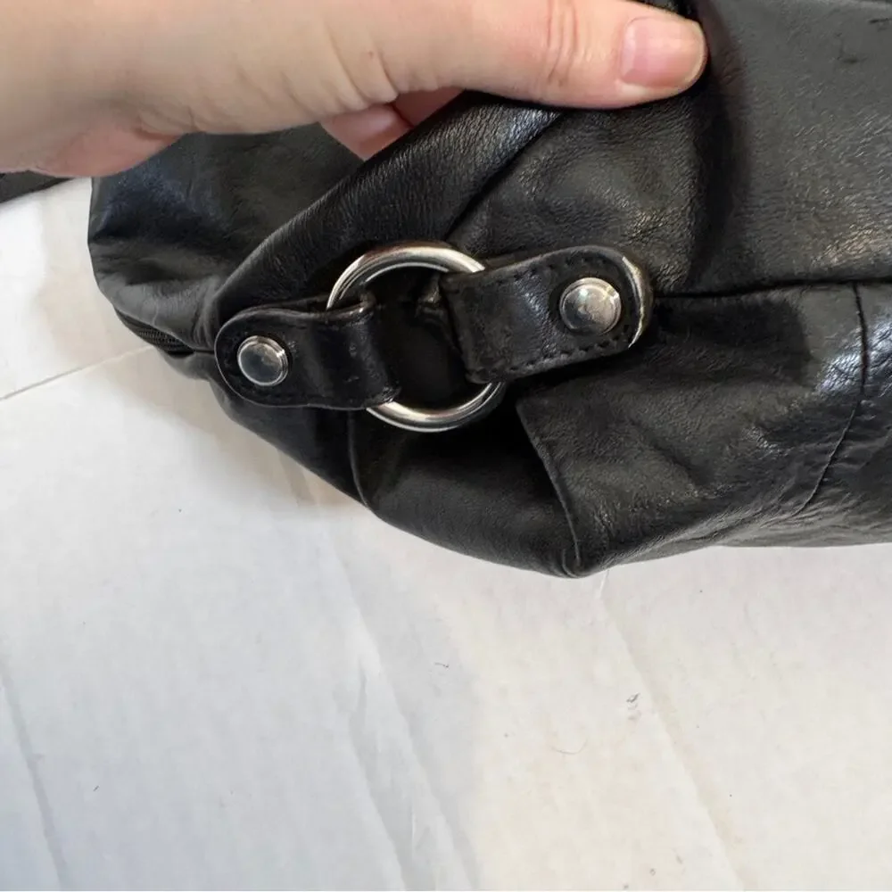 B Makowsky Black Leather Large Hobo Shoulder Bag Handbag Purse Women’s Fall Boho